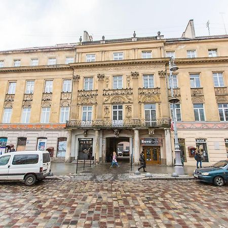 Австрійська Квартира В Центрі На Вулиці Михальчука 5 Leópolis Exterior foto